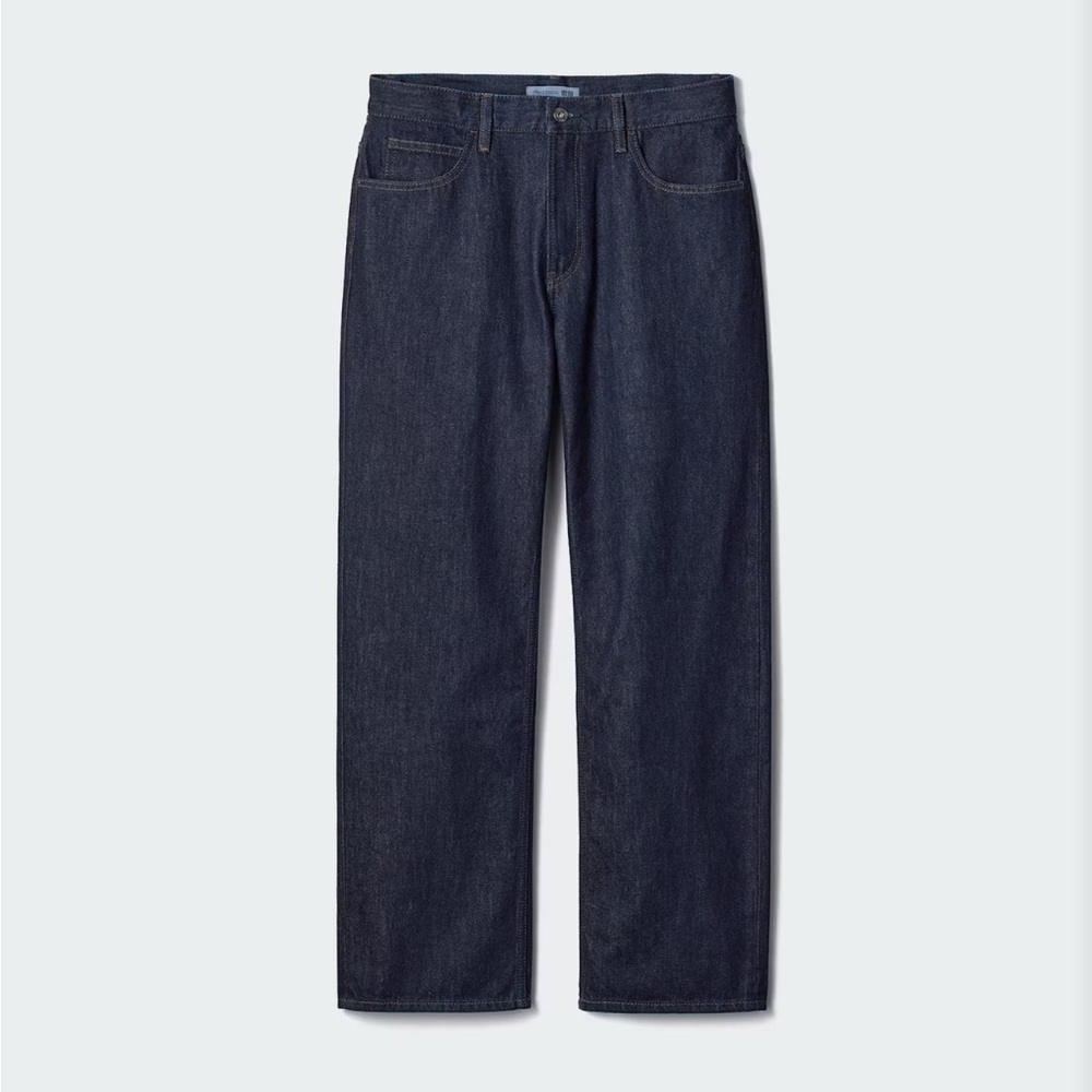Women’s Uniqlo Straight Jeans NWOT - Picture 2 of 5
